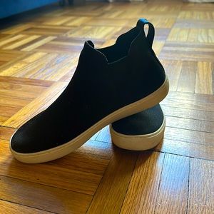 Chelsea Rothy’s black